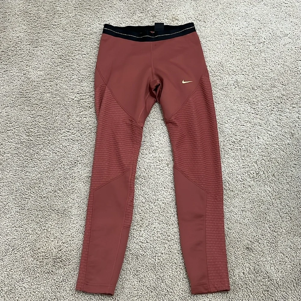 Nike Pro Dri-Fit Leggings Red Maroon Women's Medium Black Elastic Waistband